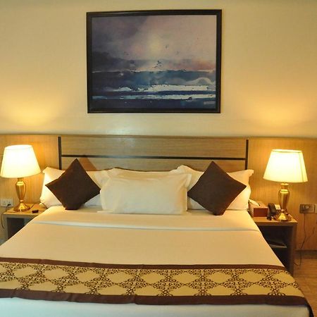 Moz One Executive Guest Rooms Agadez Mobushipe Eksteriør billede