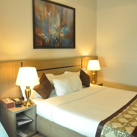 Moz One Executive Guest Rooms Agadez Mobushipe Eksteriør billede