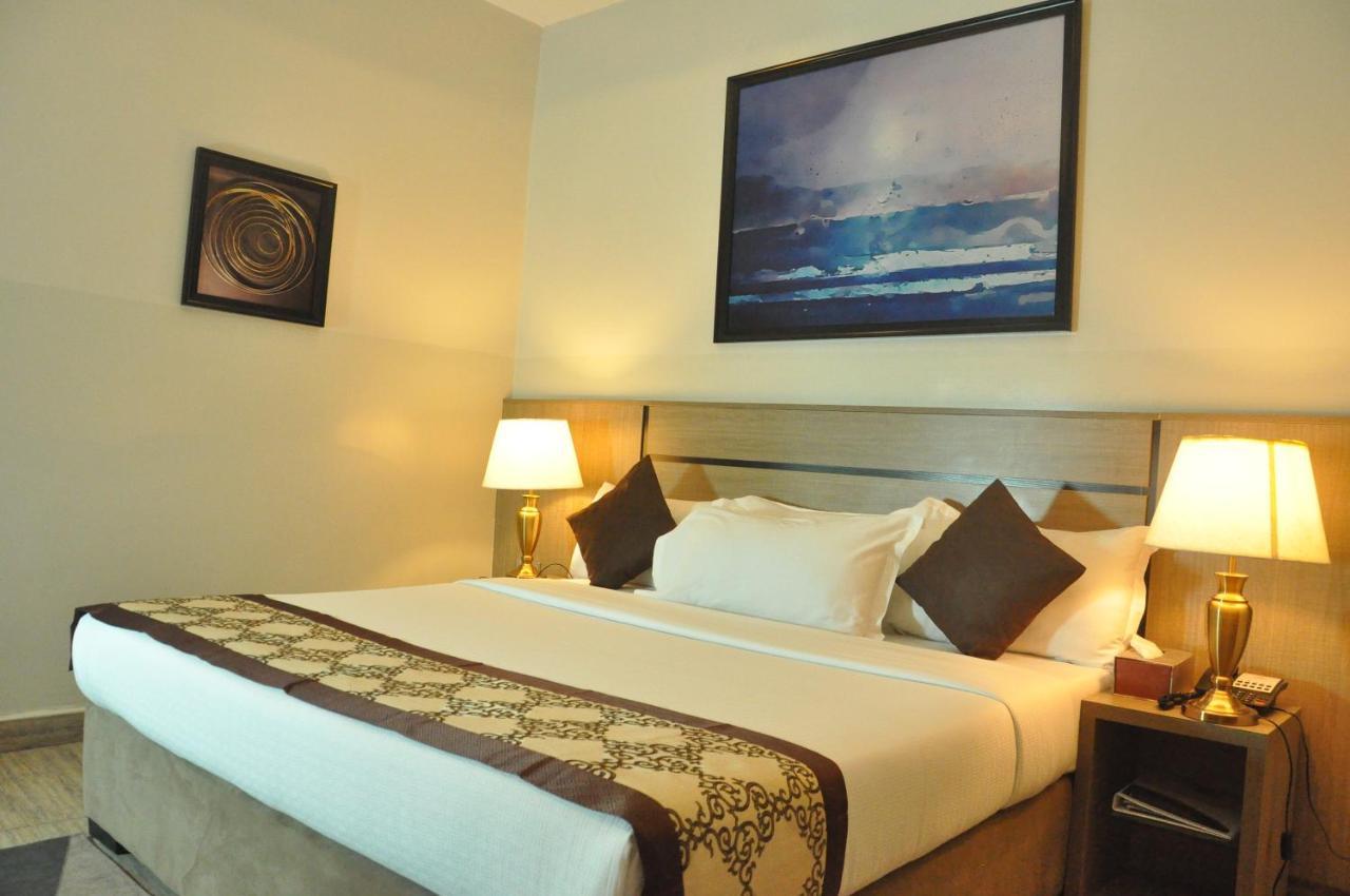 Moz One Executive Guest Rooms Agadez Mobushipe Eksteriør billede