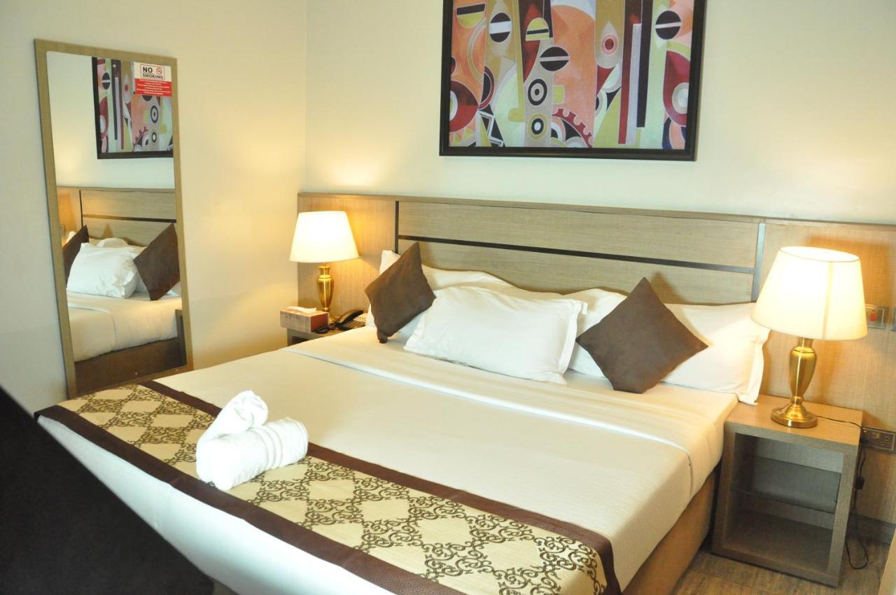 Moz One Executive Guest Rooms Agadez Mobushipe Eksteriør billede