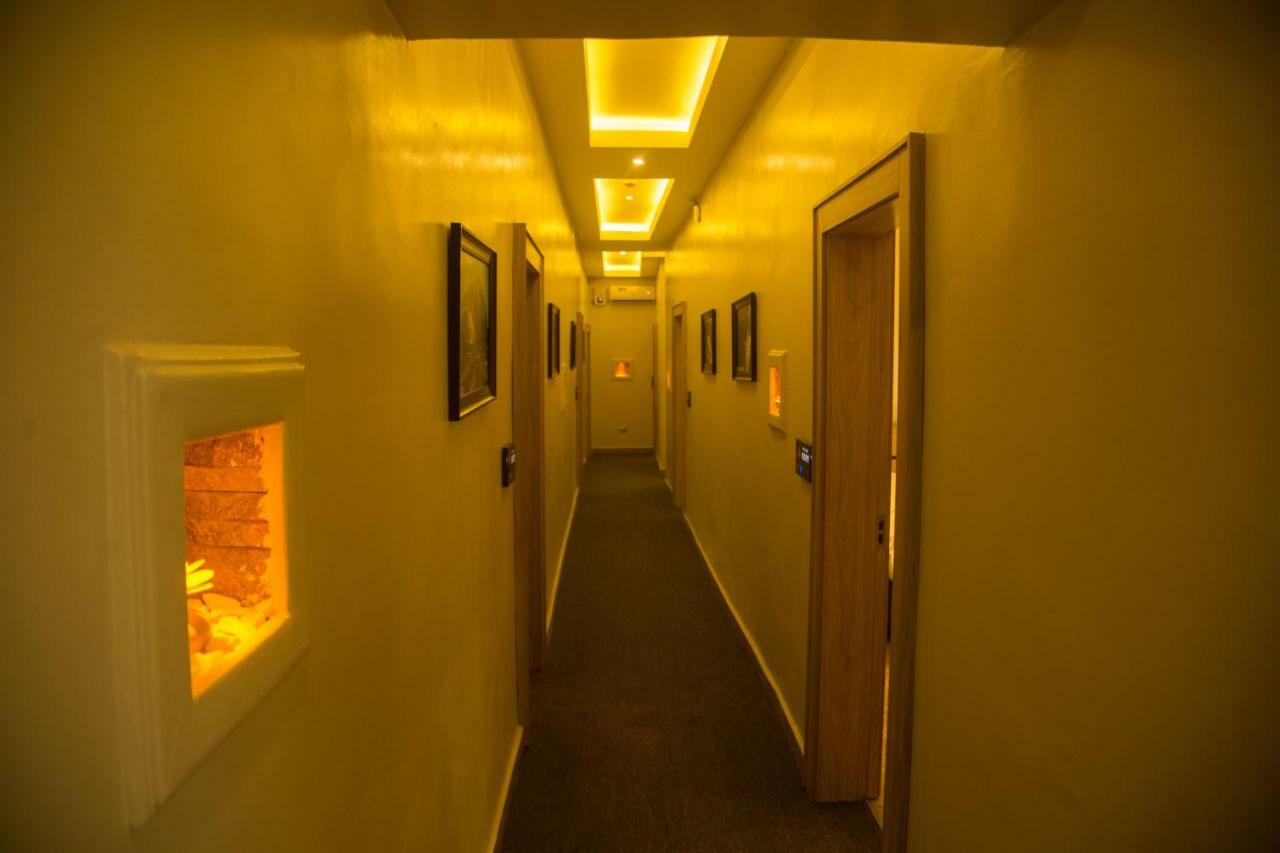 Moz One Executive Guest Rooms Agadez Mobushipe Eksteriør billede