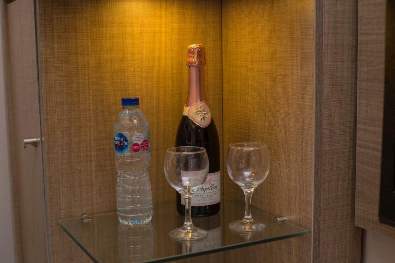Moz One Executive Guest Rooms Agadez Mobushipe Eksteriør billede