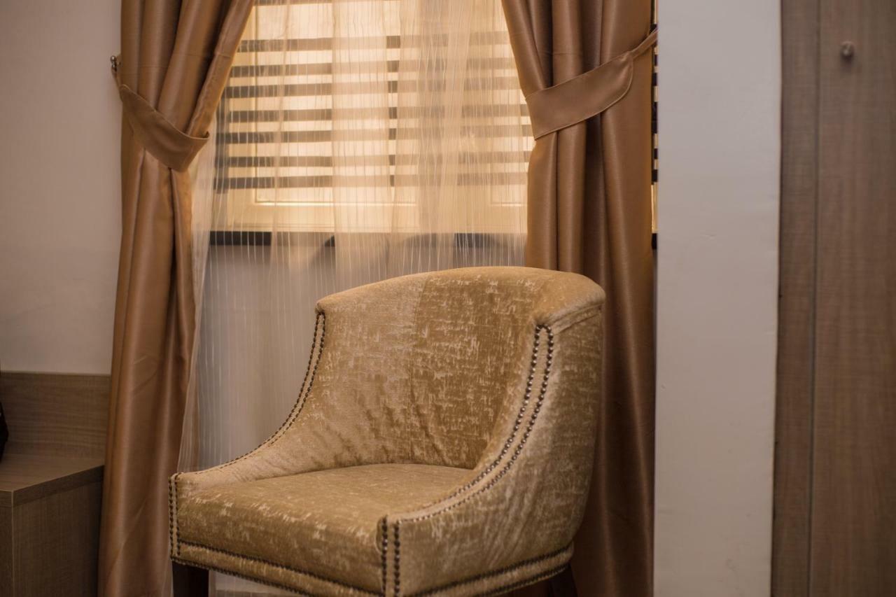Moz One Executive Guest Rooms Agadez Mobushipe Eksteriør billede